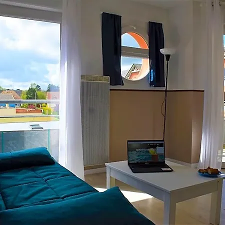 Adonis Hotel 3*