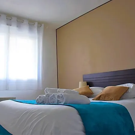 Adonis Hotel Grandcamp-Maisy